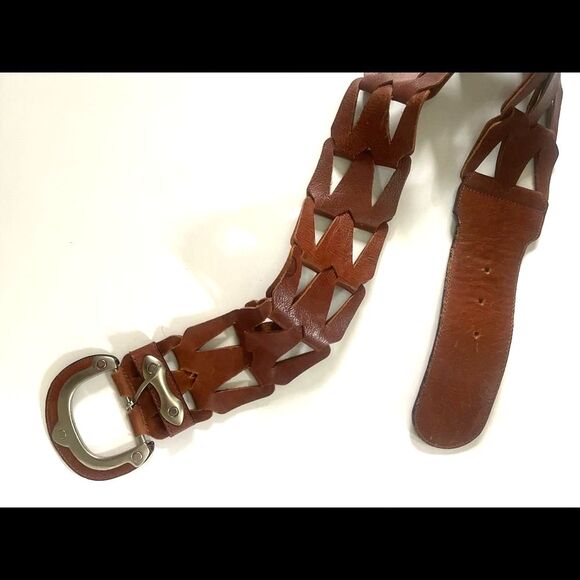 Beautiful Brown Leather Belt w/Silver Hardware Sz: S - Picture 6 of 9